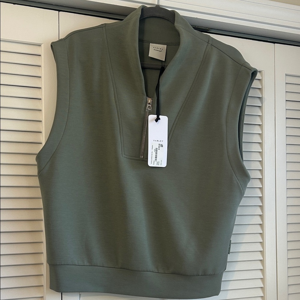 NWT Varley Loretta Half Zip Shadow size Large